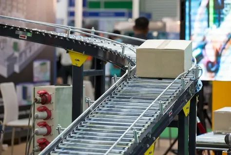 What Is Conveyor System and How It Improves the Efficiency of a Manufacturing Unit?